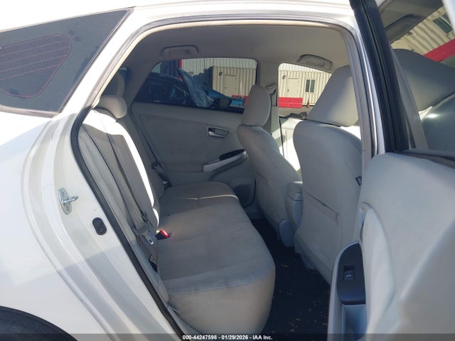 Toyota Prius Two 2015 JTDKN3DU5F0396721 Image 8