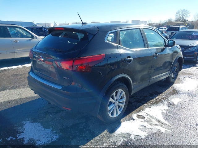 JN1BJ1CR9HW137293 Nissan Rogue Sport S