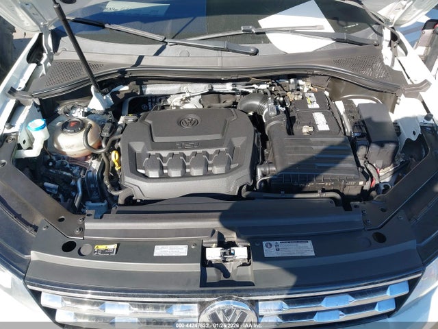 3VV1B7AX8KM173074 Volkswagen Tiguan 2.0t S