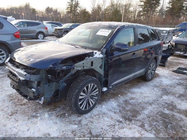 JA4AZ3A3XKZ003498 Mitsubishi Outlander Se