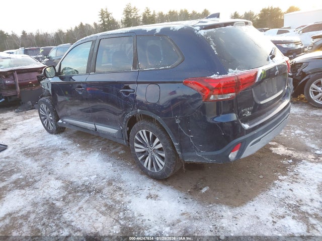 JA4AZ3A3XKZ003498 Mitsubishi Outlander Se