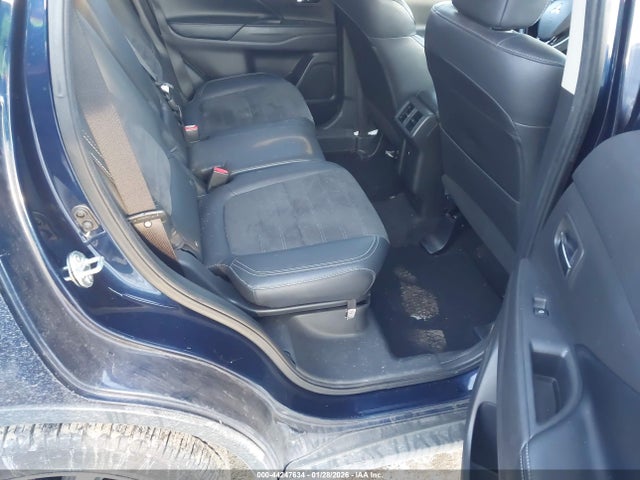 JA4AZ3A3XKZ003498 Mitsubishi Outlander Se