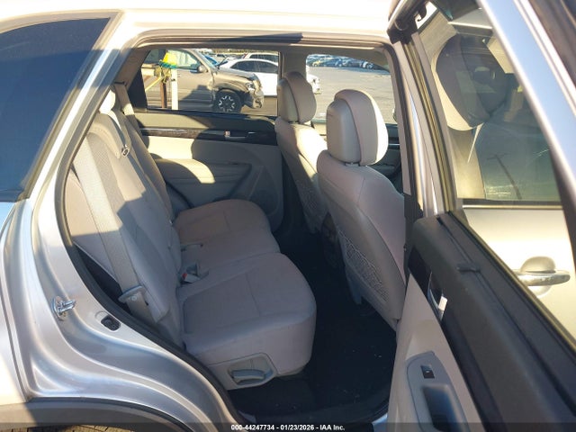 5XYKT3A62EG440002 KIA SORENTO LX