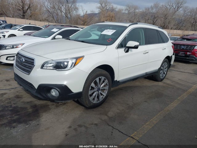 Subaru Outback 3.6r Touring 2017 4S4BSETC3H3359855 Image 2