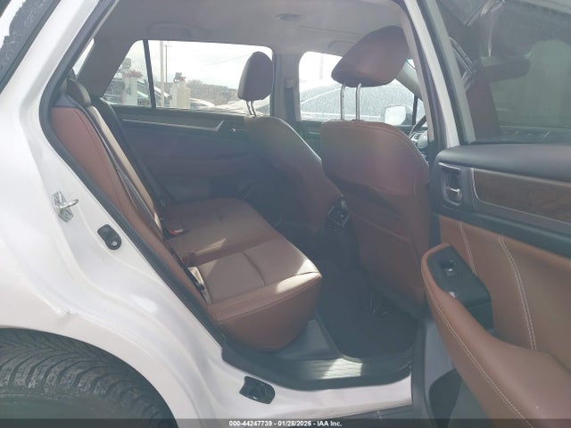 Subaru Outback 3.6r Touring 2017 4S4BSETC3H3359855 Image 8