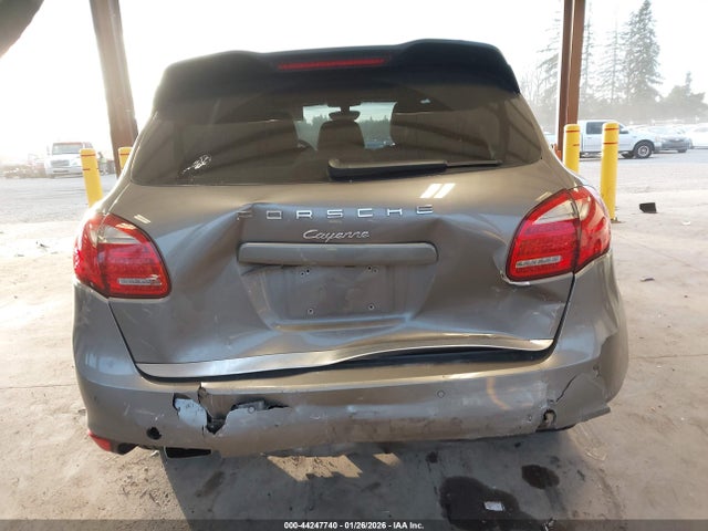 Продажа на аукционе авто 2013 Porsche Cayenne, vin: WP1AA2A20DLA08986, номер лота: 44247740