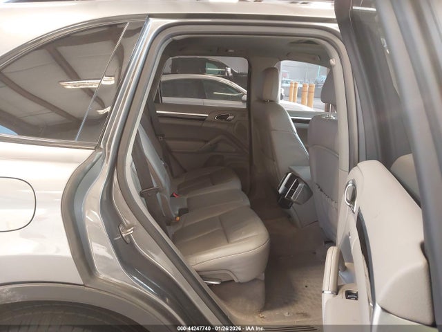 Продажа на аукционе авто 2013 Porsche Cayenne, vin: WP1AA2A20DLA08986, номер лота: 44247740