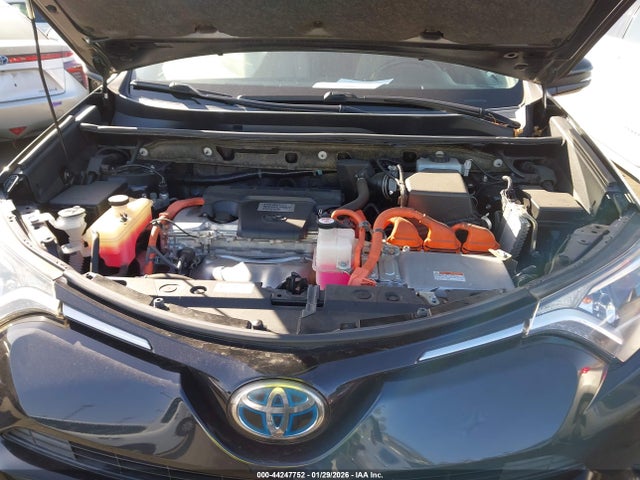 JTMRJREVXJD181115 Toyota Rav4 Hybrid Xle