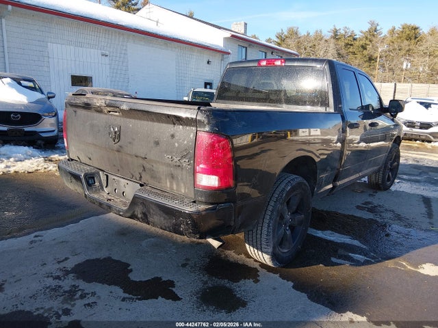 Продажа на аукционе авто 2018 Ram 1500 Express  4x4 6'4 Box, vin: 1C6RR7FG4JS285146, номер лота: 44247762