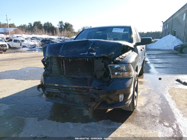 Продажа на аукционе авто 2018 Ram 1500 Express  4x4 6'4 Box, vin: 1C6RR7FG4JS285146, номер лота: 44247762