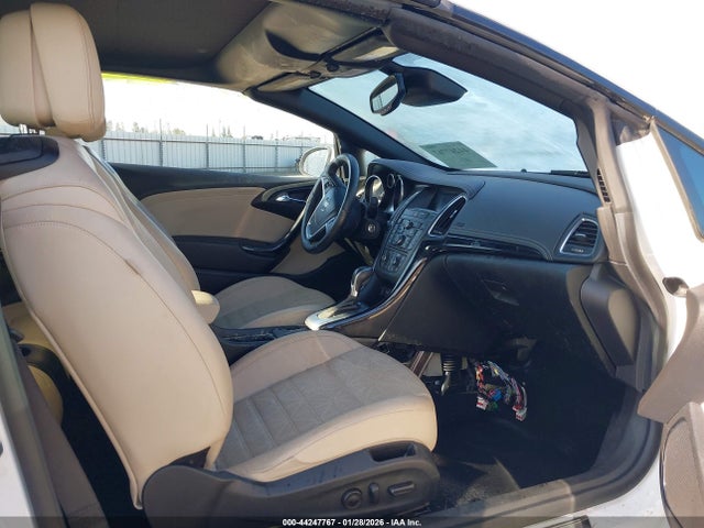 W04WT3N58GG166785 Buick Cascada Premium