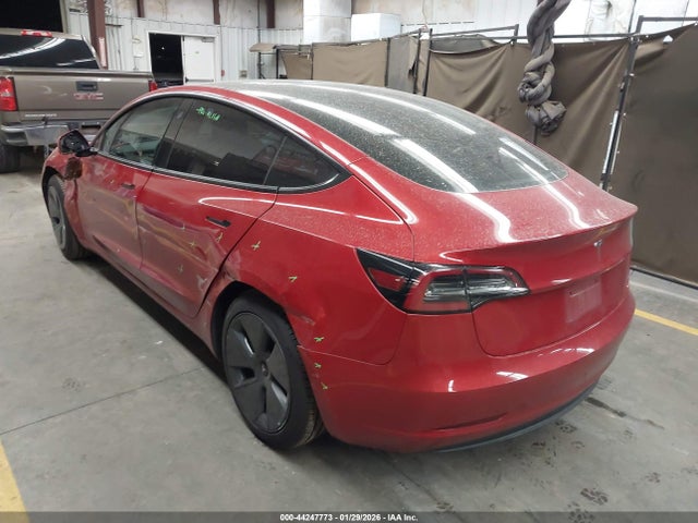 2021 TESLA MODEL 3 5YJ3E1EA4MF867494 Photo 2