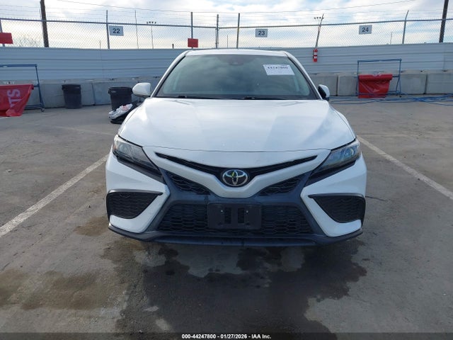 4T1G11AK3MU614116 Toyota CAMRY SE