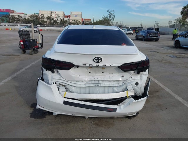 4T1G11AK3MU614116 Toyota CAMRY SE