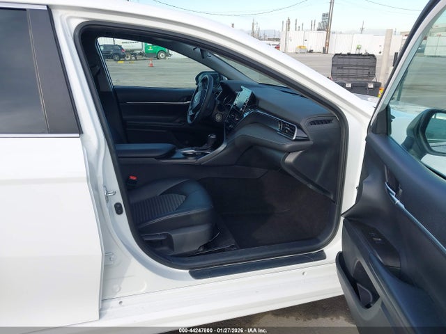 4T1G11AK3MU614116 Toyota CAMRY SE