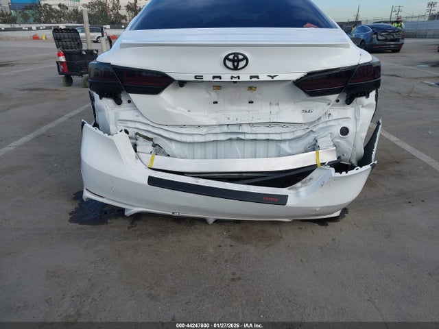 4T1G11AK3MU614116 Toyota CAMRY SE
