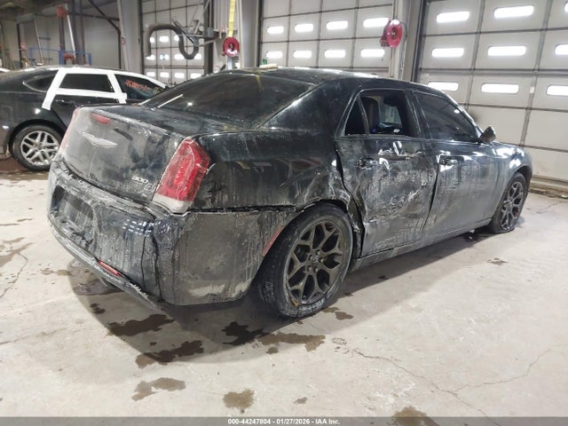 Aukcja sprzedaży 2016 Chrysler 300 300s, vin: 2C3CCAGGXGH191577, numer aukcji: 44247804