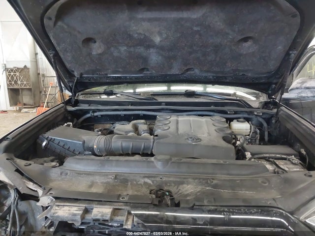 2019 TOYOTA 4RUNNER JTEBU5JR2K5655110 Photo 9