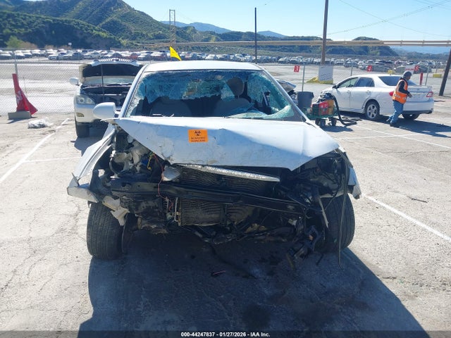 2008 HYUNDAI ELANTRA KMHDU46D08U579854 Photo 5