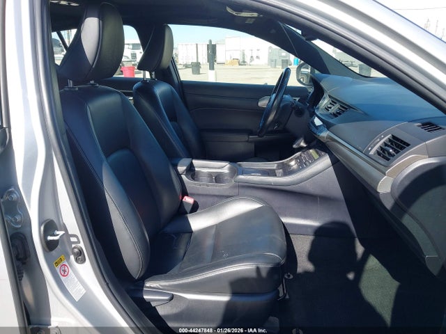 2015 LEXUS CT 200H JTHKD5BH3F2210830 Photo 4