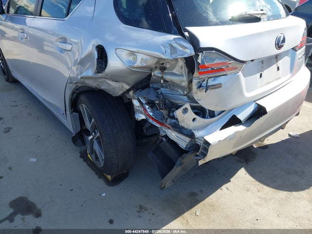 2015 LEXUS CT 200H JTHKD5BH3F2210830 Photo 5