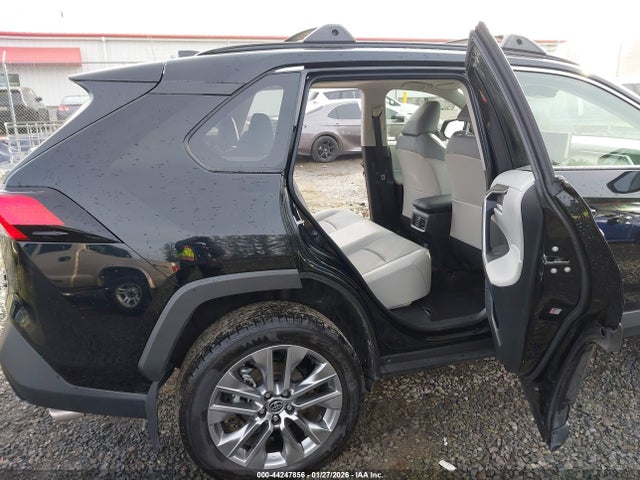 JTMA1RFV0SD117694 Toyota Rav4 Xle Premium