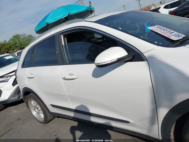 KIA Niro Touring 2019 KNDCE3LC9K5216229 Image 13