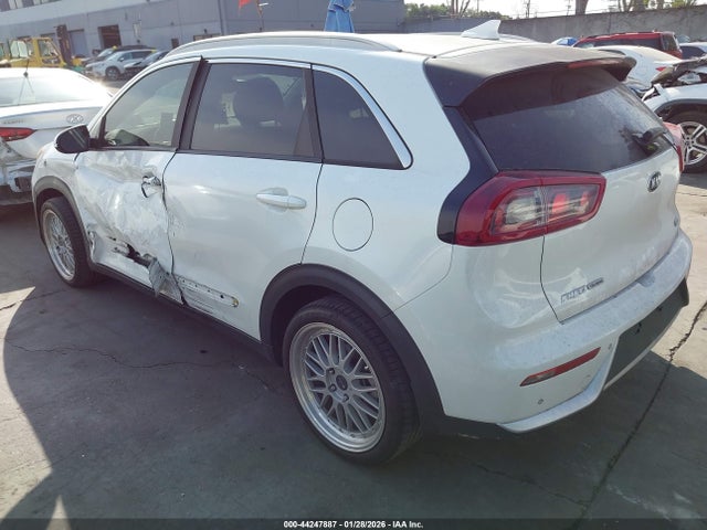 KIA Niro Touring 2019 KNDCE3LC9K5216229 Image 3