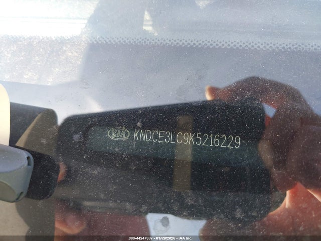 KIA Niro Touring 2019 KNDCE3LC9K5216229 Image 9