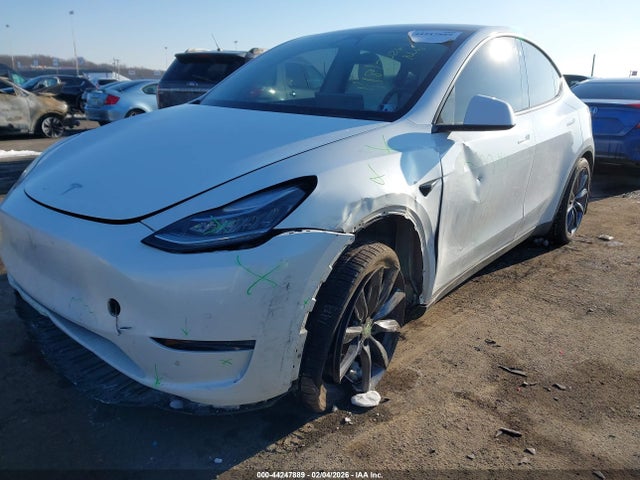 2021 TESLA MODEL Y 5YJYGDEE7MF202299 Photo 5