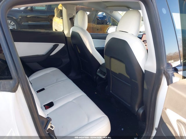 2021 TESLA MODEL Y 5YJYGDEE7MF202299 Photo 7
