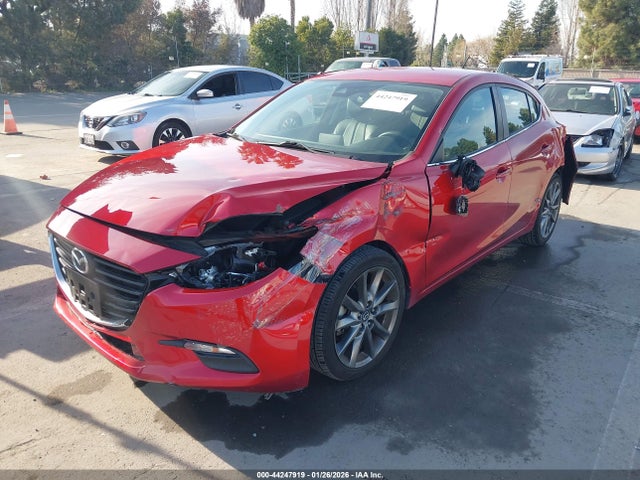 3MZBN1L33JM275931 Mazda Mazda3 Touring