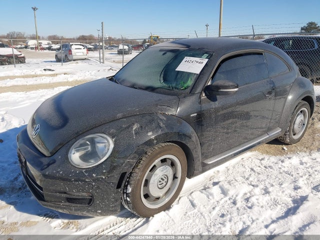 2012 Volkswagen Beetle 2.5l მანქანა იყიდება აუქციონზე, vin: 3VWJP7AT4CM623346, აუქციონის ნომერი: 44247940