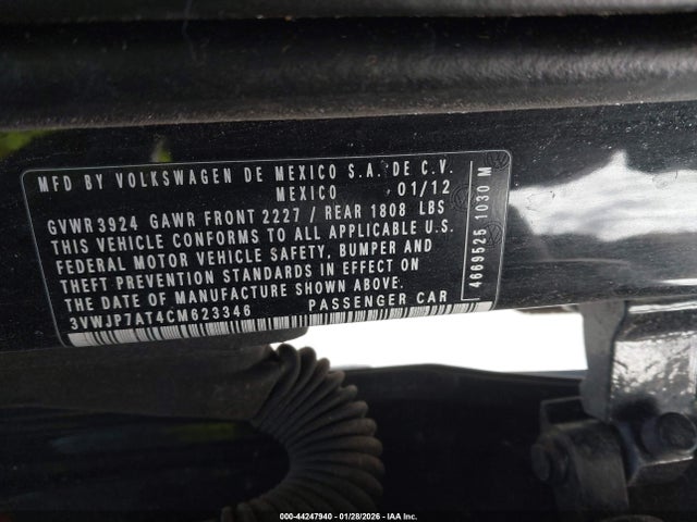 2012 Volkswagen Beetle 2.5l მანქანა იყიდება აუქციონზე, vin: 3VWJP7AT4CM623346, აუქციონის ნომერი: 44247940