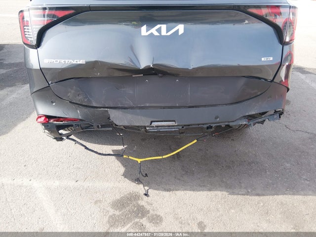 KNDPU3DG2T7284836 KIA Sportage Hybrid Lx