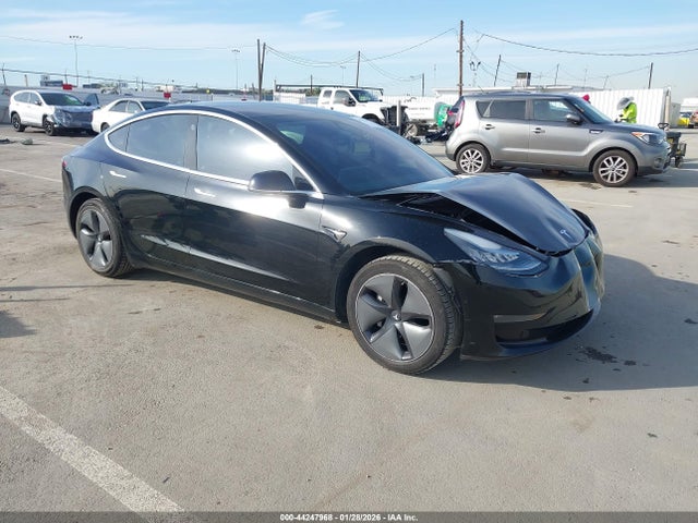 2019 TESLA MODEL 3 5YJ3E1EA9KF394625 Photo 0