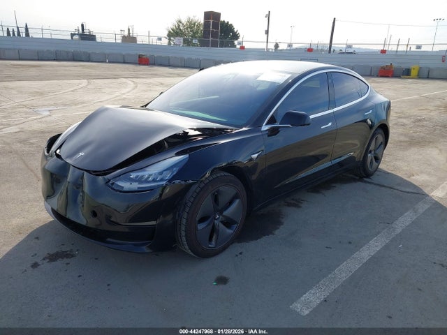2019 TESLA MODEL 3 5YJ3E1EA9KF394625 Photo 1
