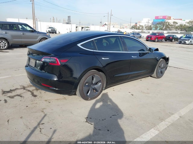 2019 TESLA MODEL 3 5YJ3E1EA9KF394625 Photo 3