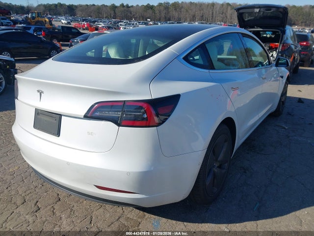 2020 TESLA MODEL 3 5YJ3E1EA0LF797880 Photo 3