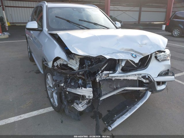 5UXTR9C5XKLP90647 BMW X3 Xdrive30i