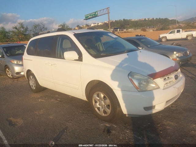 2009 KIA SEDONA KNDMB133X96279359