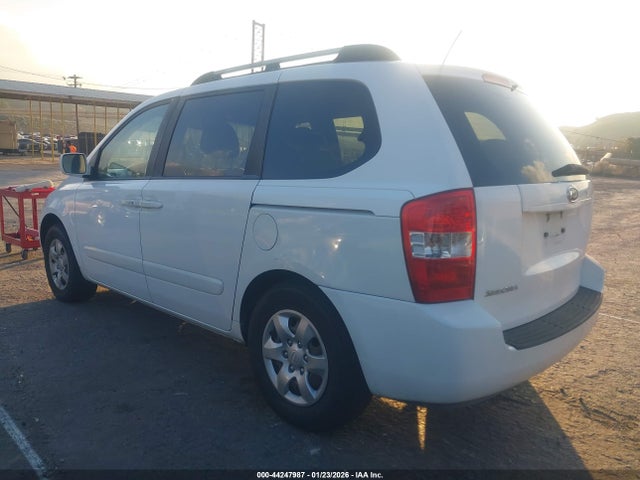 2009 KIA SEDONA KNDMB133X96279359 Photo 2