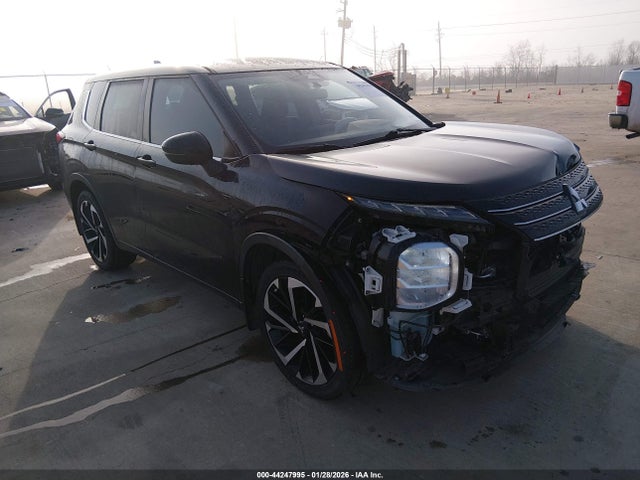 2022 MITSUBISHI OUTLANDER JA4J4TA83NZ044022 Photo 0