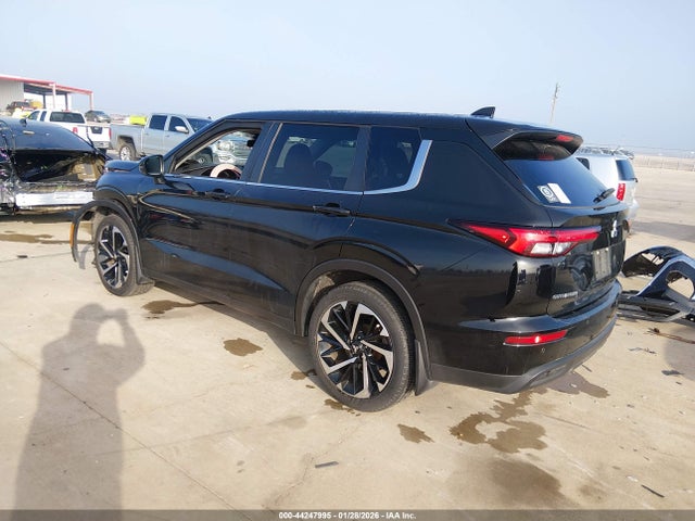 2022 MITSUBISHI OUTLANDER JA4J4TA83NZ044022 Photo 2