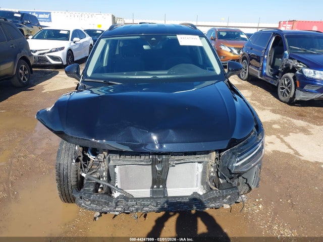 Продаж на аукціоні авто 2024 Volkswagen Tiguan 2.0t S, vin: 3VVRB7AX8RM100851, номер лоту: 44247999