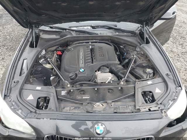 BMW 535i 2015 WBA5B1C52FD921633 Image 10