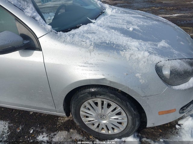Продажа на аукционе авто 2013 Volkswagen Golf 2.5l 4-door, vin: WVWDB7AJ0DW130147, номер лота: 44248033