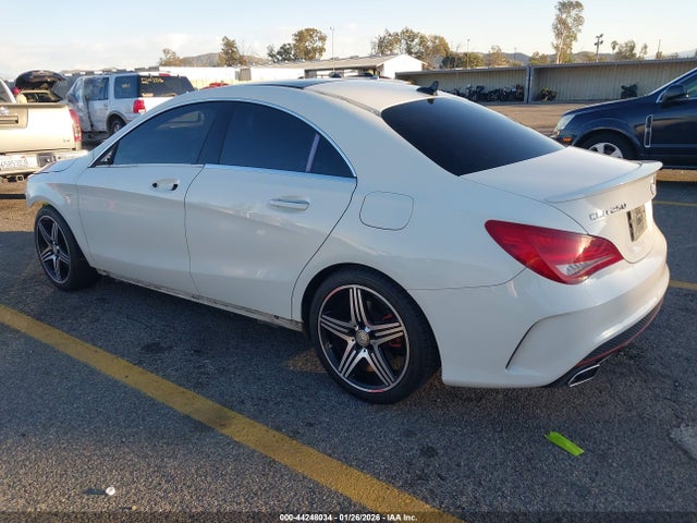 44248034 :رقم المزاد ، WDDSJ4EB4FN178244 vin ، 2015 Mercedes-benz Cla 250 مزاد بيع
