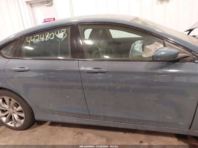 Продаж на аукціоні авто 2015 Chrysler 200 S, vin: 1C3CCCBB4FN721314, номер лоту: 44248043