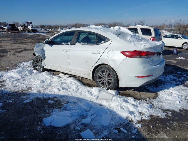 5NPD84LF2JH317235 Hyundai ELANTRA SEL